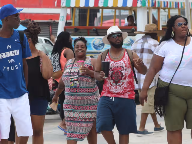 Desde temprano, los turistas aprovecharon las inmejorables condiciones meteorológicas