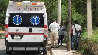 Abuelito muere al interior de una ambulancia camino al hospital en Campeche