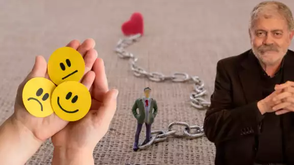 El psicologo es un experto en relaciones y temas sobre el desapego El psicologo es un experto en relaciones y temas sobre el desapego