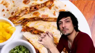 León Larregui sugiere rebautizar a las "gringas" de pastor en respuesta a Trump