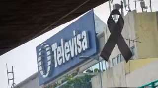 ¿Por qué Televisa está de luto y tiene un moño negro en su programación?