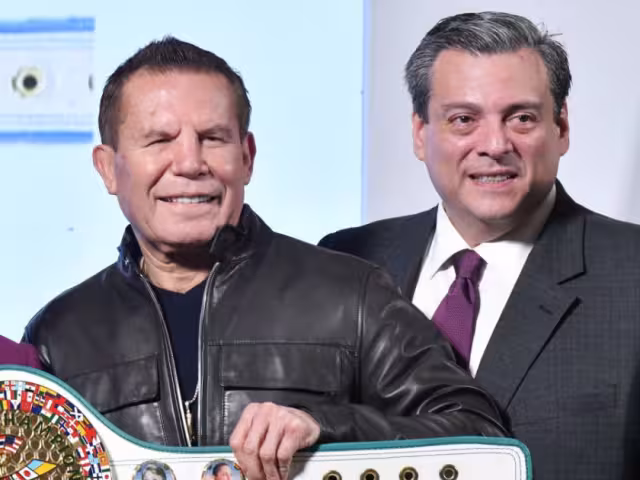 Sulaiman tocó el tema en los martes de café