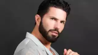 Mamá de Poncho de Nigris le pide entrevista a Adrián Marcelo