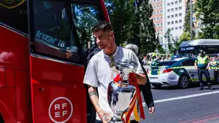 ¡Euforia en España! Así llegó el mejor equipo de Europa a  Madrid