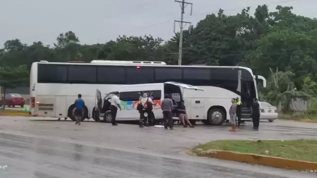 El accidente fue causado por el pavimento mojado a causa de las fuertes lluvias