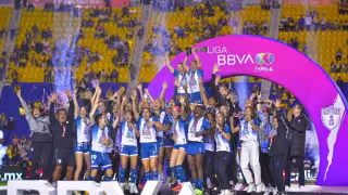 Pachuca conquista su primer título en la Liga MX femenil, tras derrotar al América por 3-2 global