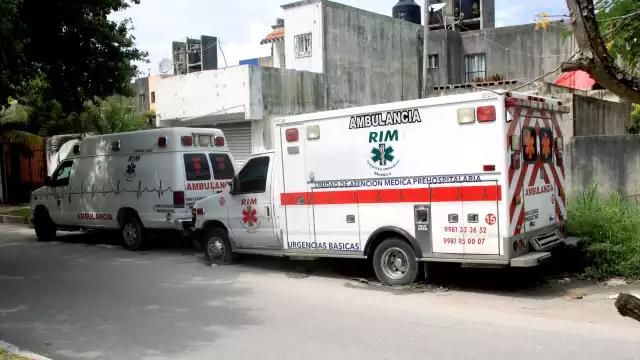 Se han reportado ambulancias antiguas, con riesgo a más probabilidades de fallas durante sus servicios