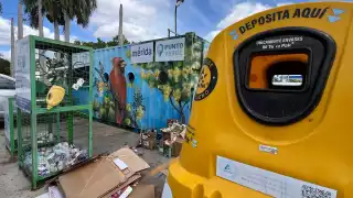 Los únicos residuos que pueden ser depositados mientras el punto permanece cerrado son latas, vidrios y PET