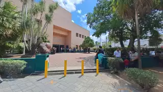 Derechohabientes del IMSS de Cancún exponen inconformidades sobre el servicio de salud 