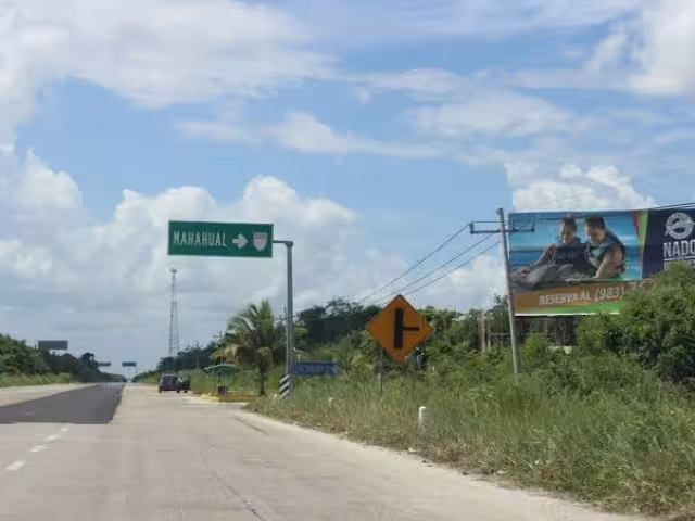 El tramo presenta condiciones que pueden poner en peligro a las personas.