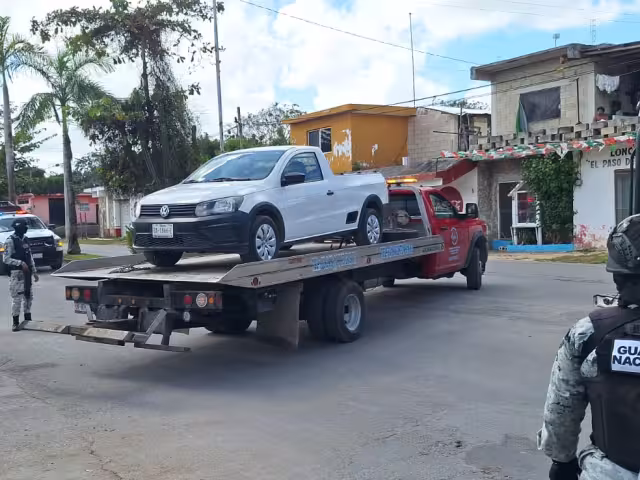 La unidad fue trasladada a las instalaciones de la Fiscalía General del Estado