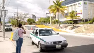 Conflicto entre Uber-taxistas afectan a usuarios en Quintana Roo