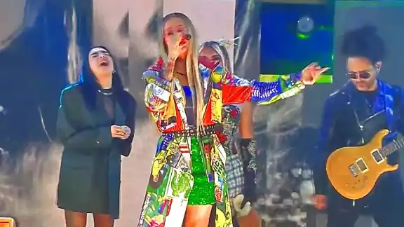 María José visitó La Casa de los Famosos.