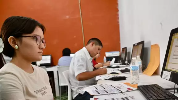 El Congreso de Campeche alista el Parlamento Juvenil 2024 con siete comisiones y 35 jóvenes parlamentarios.