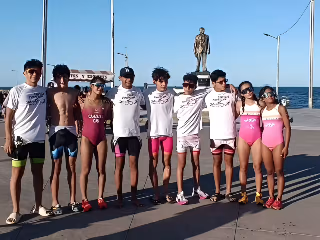 Seis atletas campechanos lograron su pase a la Olimpiada Nacional 2025 en la disciplina de triatlón