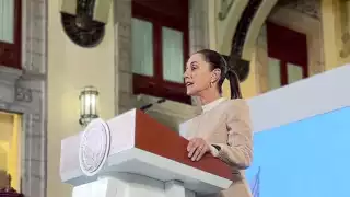 Claudia Sheinbaum niega crisis turística en el Caribe Mexicano