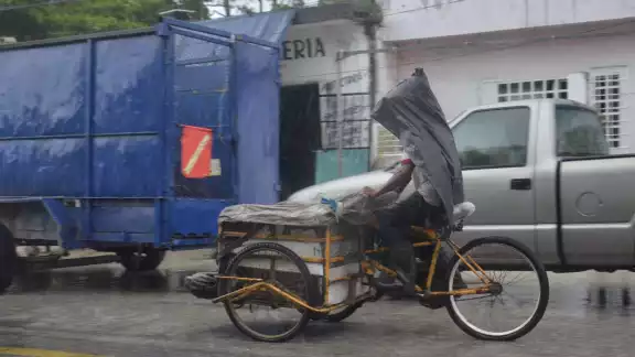 Ante la continuidad de lluvias, recomiendan tomar precauciones Ante la continuidad de lluvias, recomiendan tomar precauciones