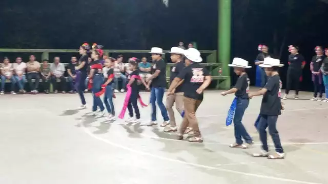 Los alumnos se presentarán en la feria tradicional que comenzará este 30 de noviembre