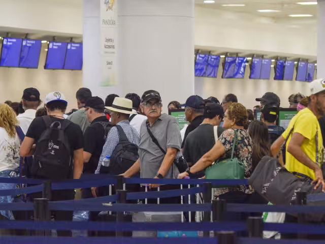 Los dos vuelos cancelados pertenecieron a Air Canada