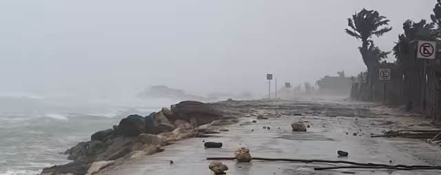 Beryl tocó tierra en Tulum como categoría 2