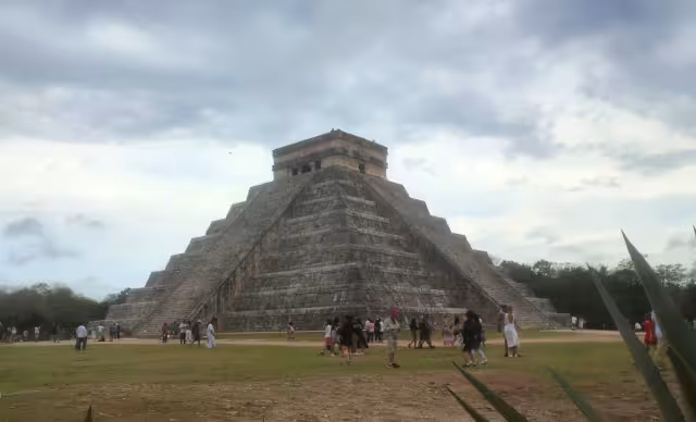 Chichén Itzá fue cerrado temporalmente, informó el INAH