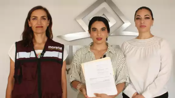 Warnel May Escobar, aspirante a reelegirse en Izamal, “acosa “ a una contendiente morenista