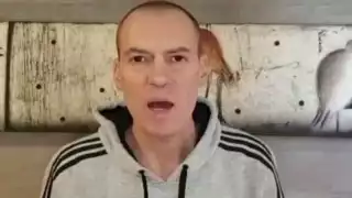 André Marín se recupera