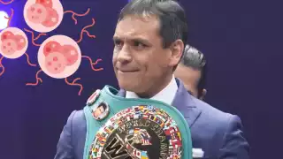 El boxeador dio a conocer la noticia desde California