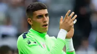 El arquero mexicano Alex Padilla