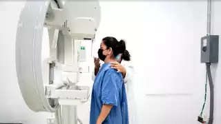 Diagnósticos de cáncer de mama; poco accesibles para mujeres en Quintana Roo
