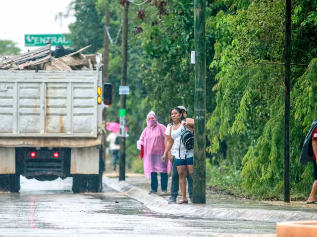 Según el SMN y la Conagua, la baja presión tiene el 10% de probabilidad de evolucionar a ciclón en las próximas 48 horas