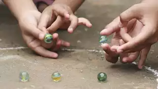 Con el juego de las canicas se ha comenzado a estafar a las personas