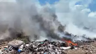 Se incendia el basurero de Chetumal; llegan más de 30 elementos del Heroico Cuerpo de Bomberos