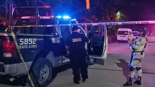 Asesinan a  taxista e incendian su vehículo en Tulum