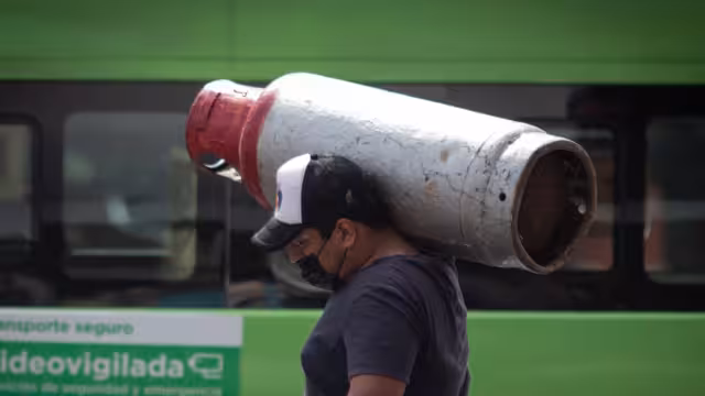 Cada vez más usuarios denuncian a empresas que no quieren cambiar los tanques en mal estado