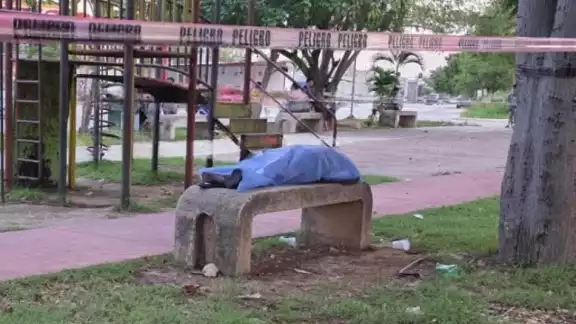 De manera preliminar trascendió que la mujer pudo morir a causa de un infarto De manera preliminar trascendió que la mujer pudo morir a causa de un infarto