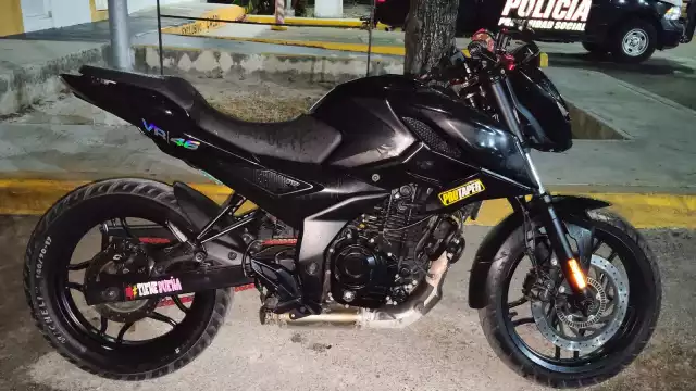 En esta ocasión la motocicleta robada fue recuperada por las autoridades.