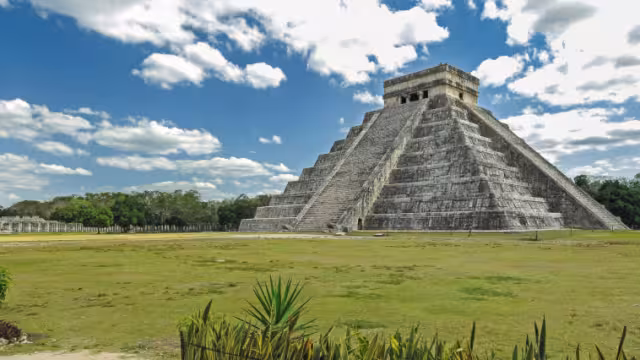 Chichén Itzá fue declarada Patrimonio de la Humanidad en 1988 y en 2007 forma parte de las Siete Maravillas del Mundo Moderno. 
