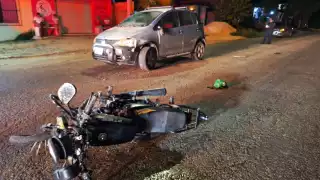 Motociclista presuntamente ebrio provoca accidente en Felipe Carrillo Puerto 