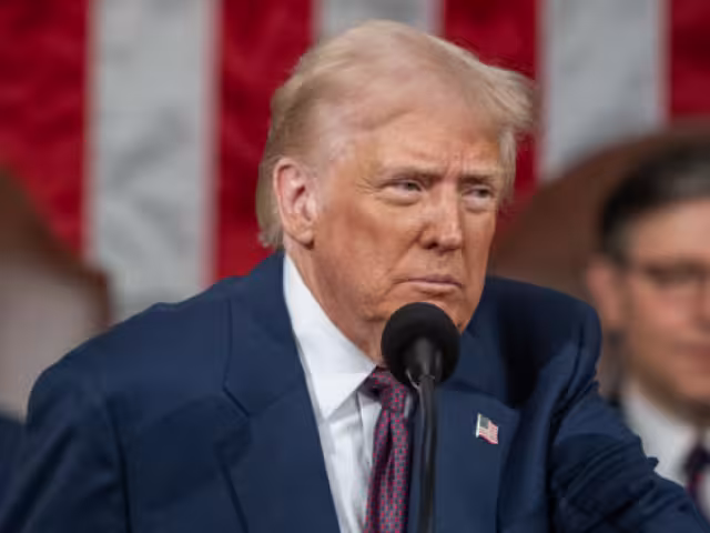 Trump impuso aranceles del 145% a Estados Unidos