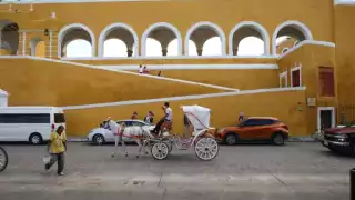   ¿Cómo llegar a Izamal desde Mérida en transporte público?  