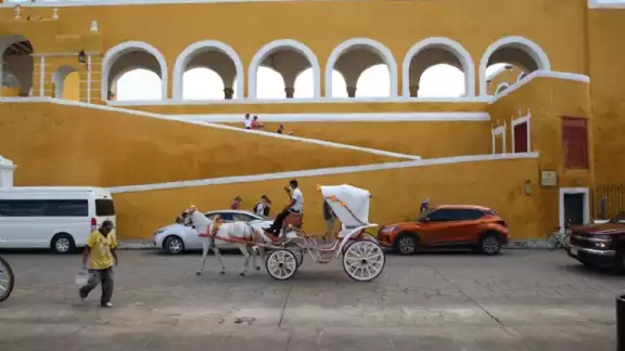 Izamal es de los atractivos turísticos más grandes de Yucatán Izamal es de los atractivos turísticos más grandes de Yucatán