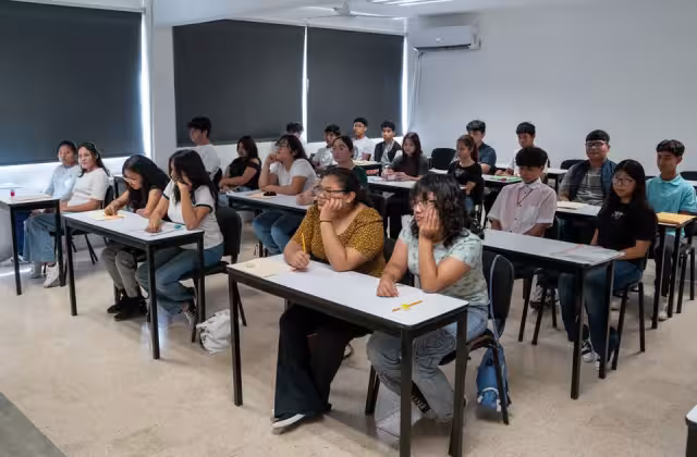 Problemas técnicos obligan a reprogramar examen en la UACAM