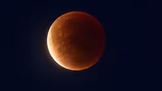 Un eclipse lunar parcial será visible en Campeche este jueves 27 de agosto.