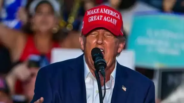 Autoridades reportan disparos en mitin de Donald Trump