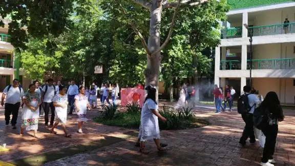 Las obras de infraestructura, como el domo deportivo, siguen pendientes en la UIMQRoo.