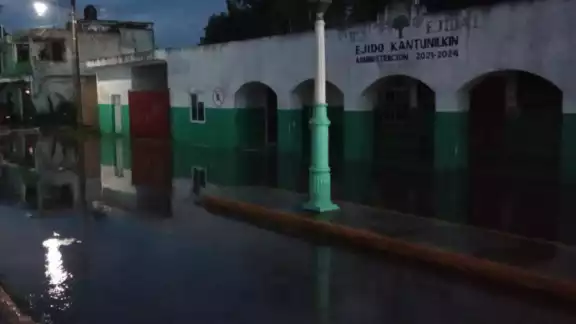 Las precipitaciones provocaron algunas inundaciones en la localidad. Las precipitaciones provocaron algunas inundaciones en la localidad.