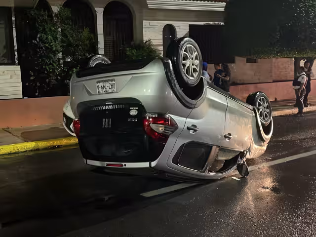 El accidente ocurrió en la madrugada del 20 de octubre, cuando el conductor se quedó dormido al volante