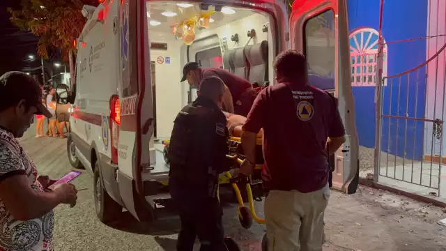 Atención inmediata de Protección Civil salva a joven en crisis emocional