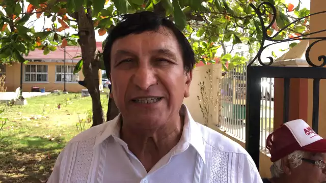 Víctor Sarmiento Maldonado, titular de la Secretaría de Educación